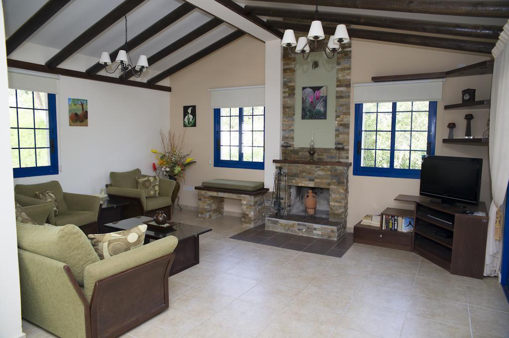 Akamas Edge Villas Polis Rum bild